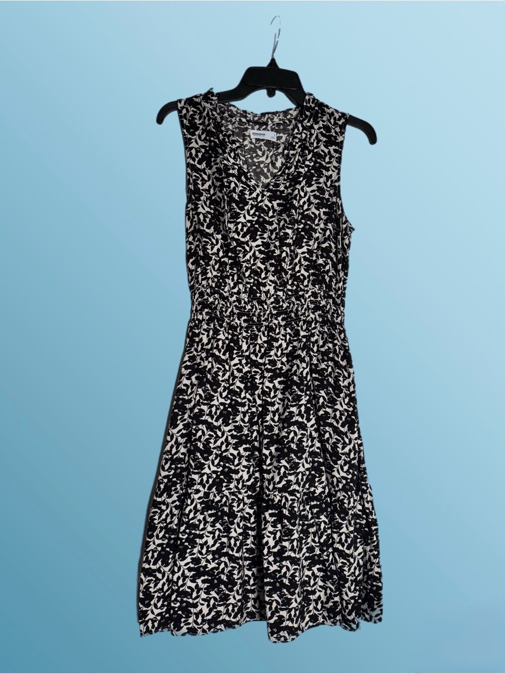 Sonoma Black & White V-Neck Sleeveless Midi Dress